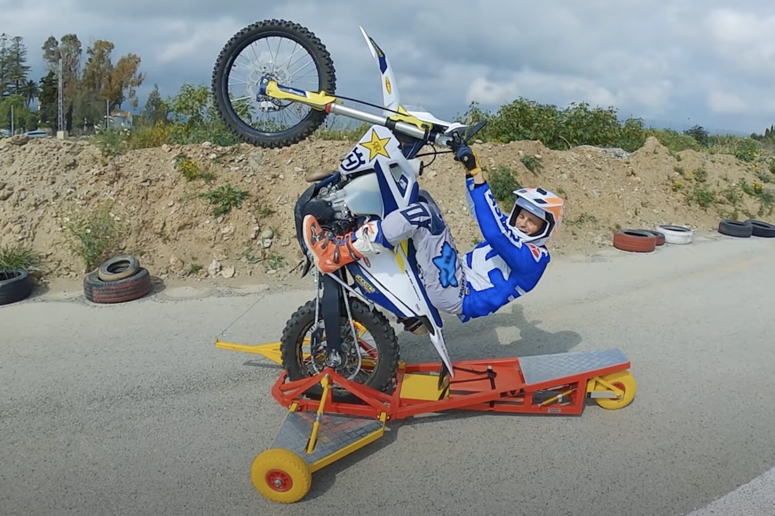 MOTOBSK WHEELIE MACHINE 5 PRO MAX | REVIEW By ON 2's | MOTOBSK